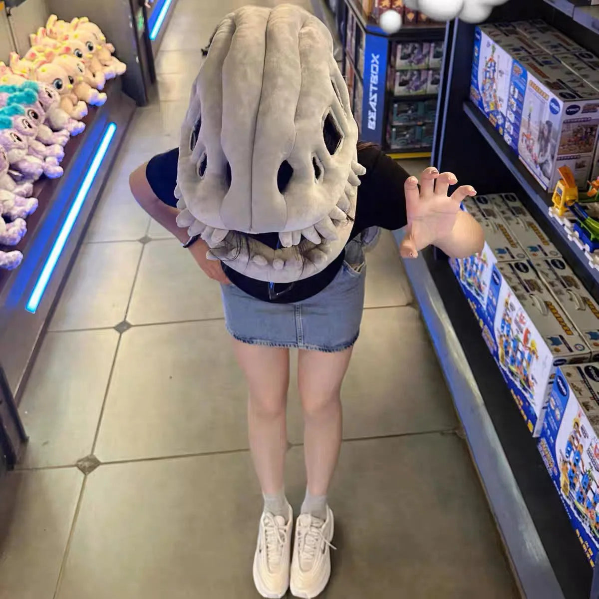 Costum Dinozaur Schelet cu Cască din Pluș – Copii & Adulți